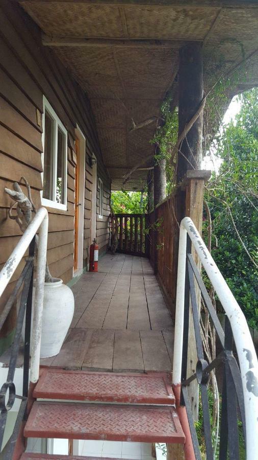 La Vida Hostel Samal Island Eksteriør billede